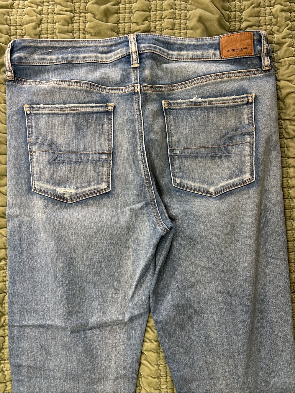 American Eagle distressed jegging - Picture 10 of 13